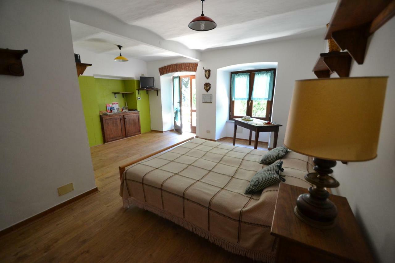 B&B 'L Cumbalot Perosa Argentina Εξωτερικό φωτογραφία